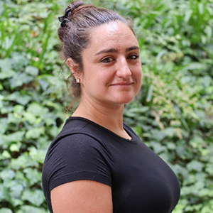 Naneh Apkarian