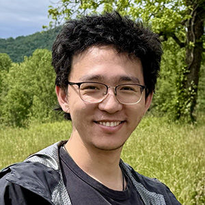 Yifan Zhang