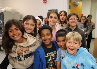 Tracy Beach’s fifth grade class visited SDSU from Northmont Elementary School for a hands-on science lesson in Cristal Zuniga’s biology lab, organized by postdoctoral scholar Daniel Norena-Caro, PhD students Ila Peeler and Gabriela Canto-Encalada, master students Jenna Armstrong and Zimri Mena, and undergraduate students Nicole Romero, Shaila Prasad and Julio Fausto Nunez